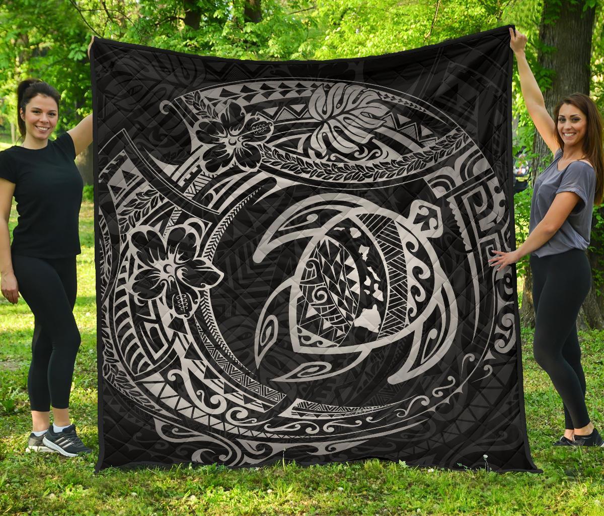 Hawaiian Turtle Polynesian White Premium Quilt White - Polynesian Pride