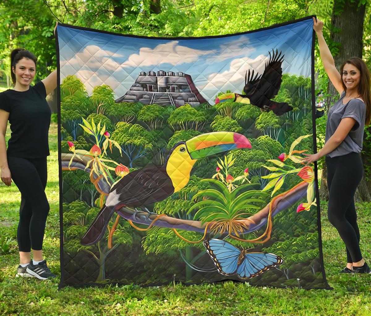 Wonderful Jungle Premium Quilt Black - Polynesian Pride