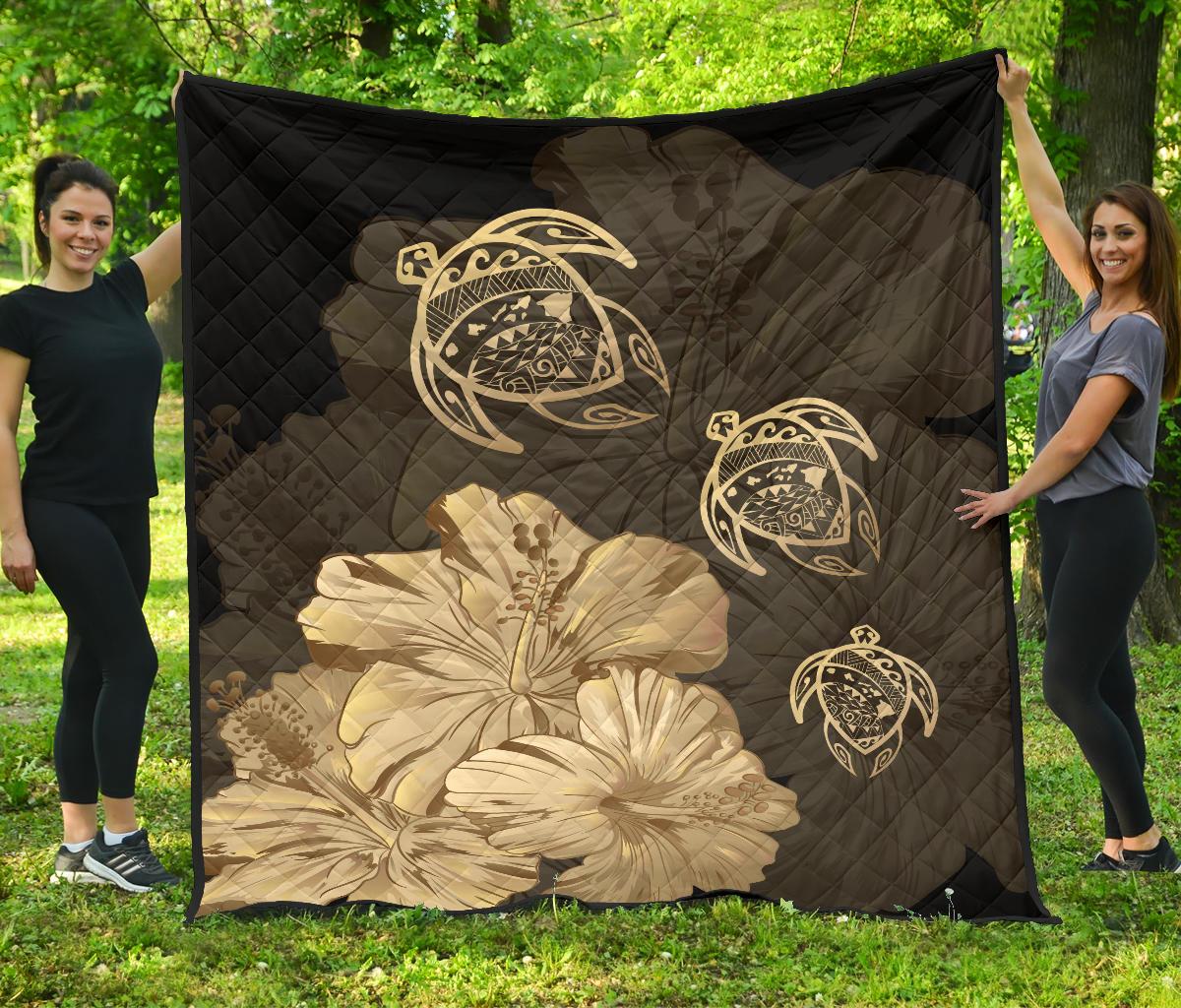 Hawaiian Map Turtle Hibiscus Vintage Polynesian Premium Quilt Gold Gold - Polynesian Pride
