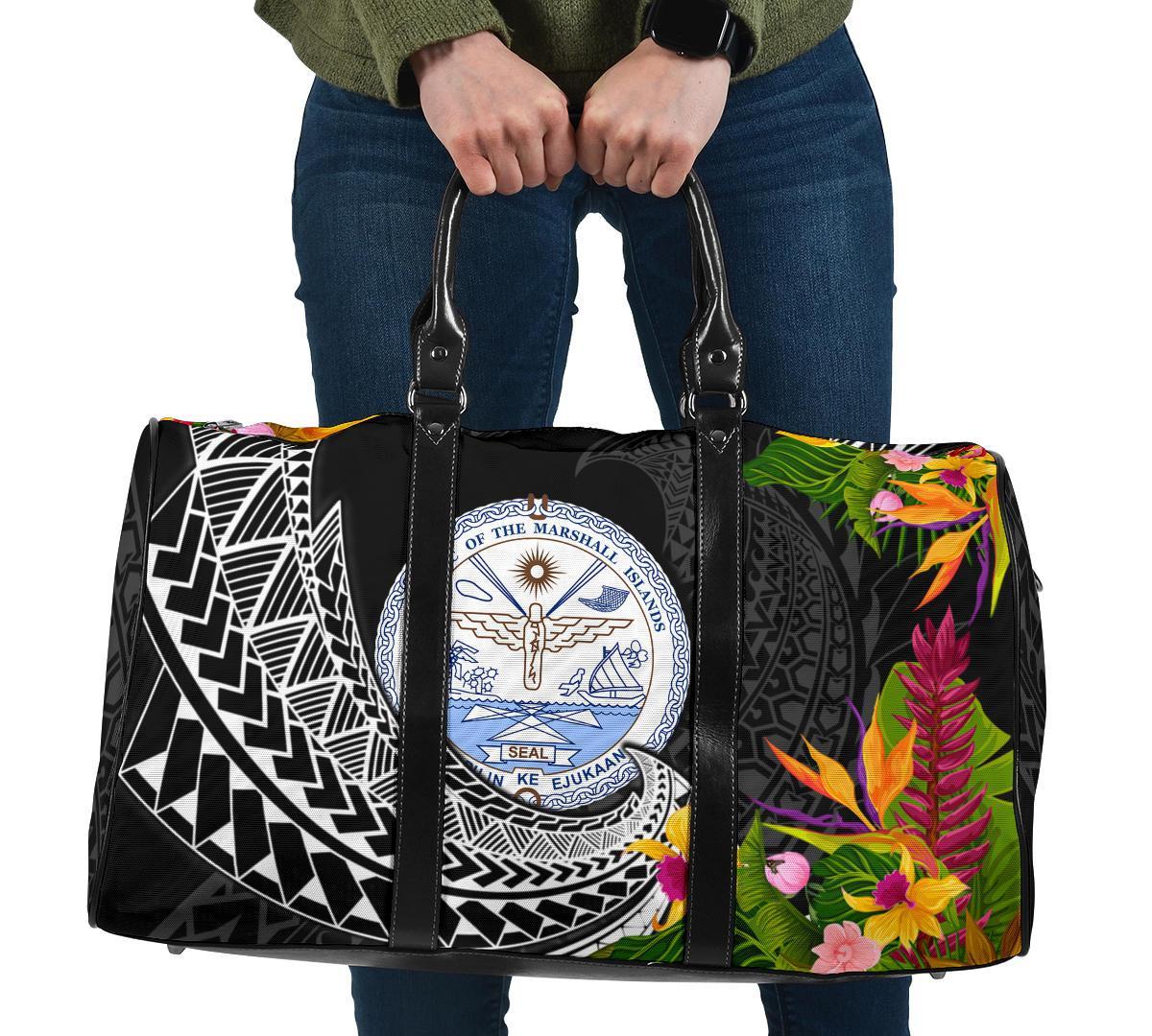 Marshall Islands Travel Bag - Seal Spiral Polynesian Patterns Travel Bag - Black - Marshall Islands One size Black - Polynesian Pride