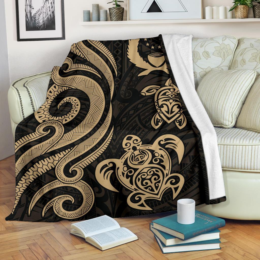 Pohnpei Micronesian Premium Blanket - Gold Tentacle Turtle White - Polynesian Pride