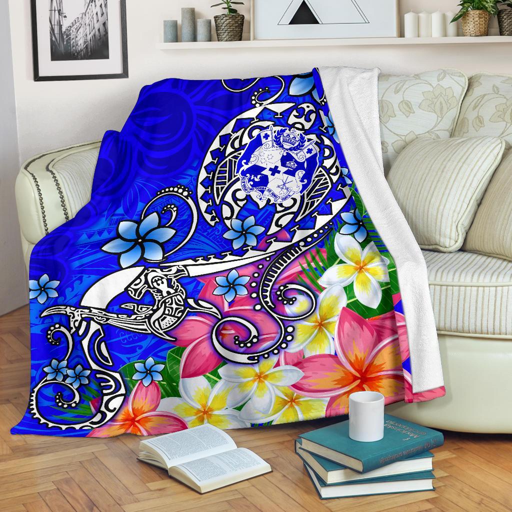 Tonga Premium Blanket - Turtle Plumeria (Blue) White - Polynesian Pride