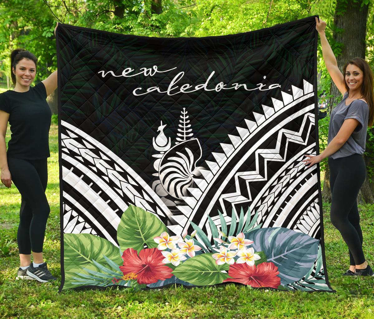 New Caledonia Premium Quilt - New Caledonia Coat of Arms & Polynesian Tropical Flowers White - Polynesian Pride