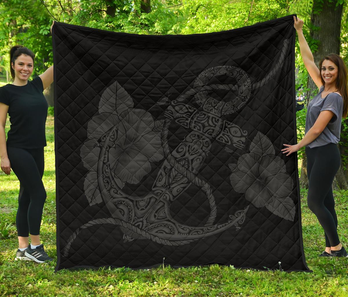 Anchor Gray Poly Tribal Premium Quilt Gray - Polynesian Pride