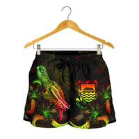Tuvalu Polynesian Women's Shorts - Turtle With Blooming Hibiscus Reggae - Polynesian Pride