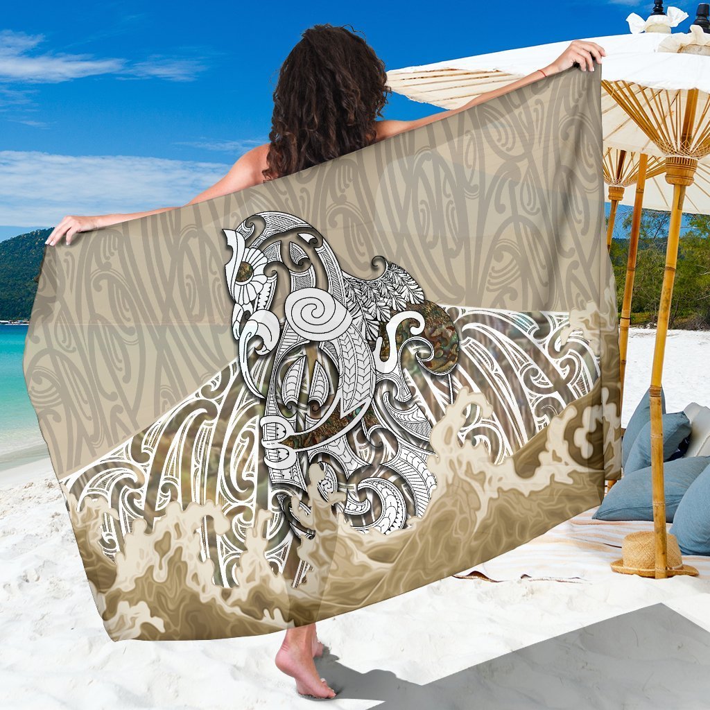 Maori Manaia The Blue Sea Sarong, Golden Sarong One Size Golden - Polynesian Pride