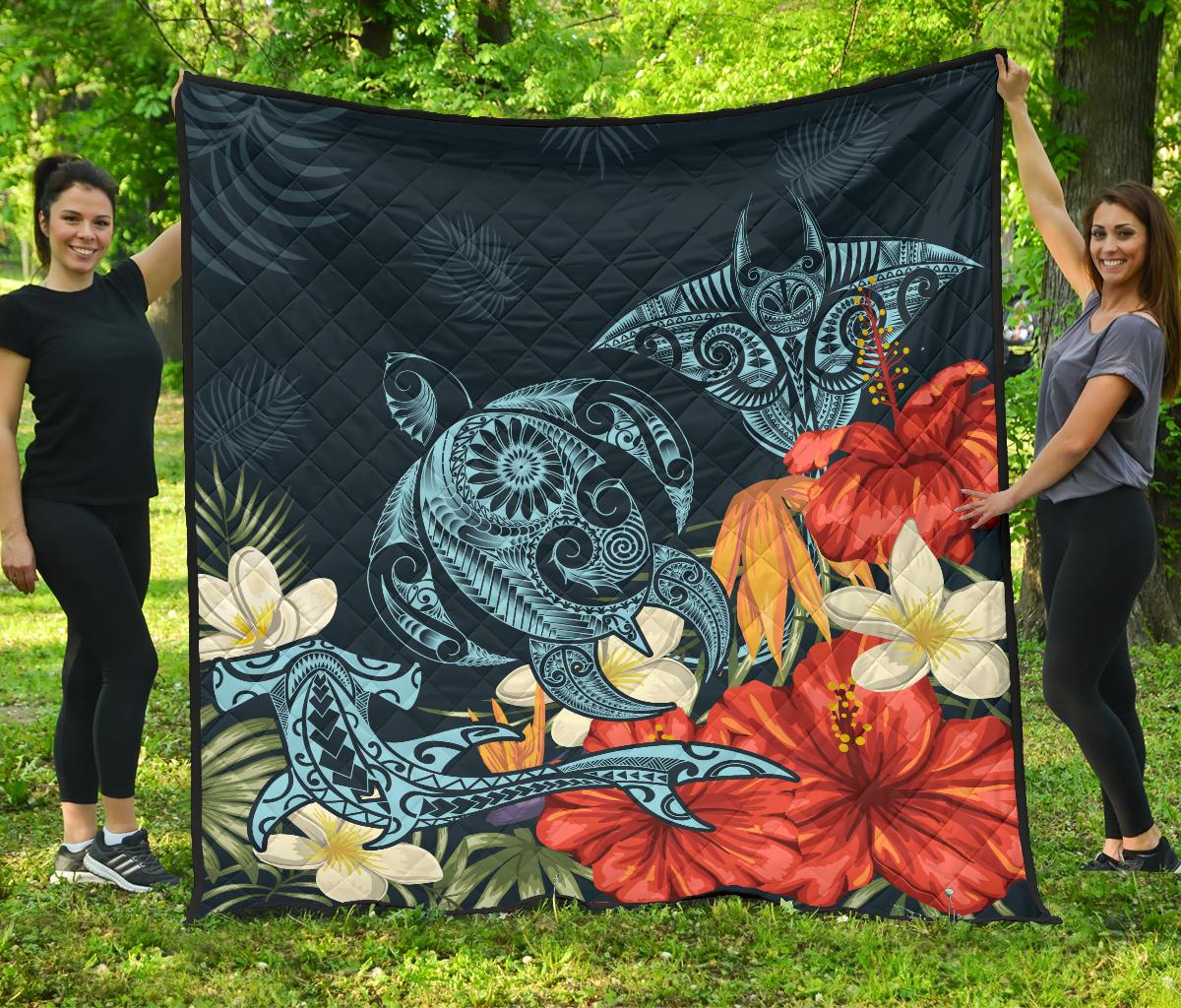 Hawaii Turtle Shark Manta Ray Hibiscus Plumeria Premium Quilt Blue - Polynesian Pride