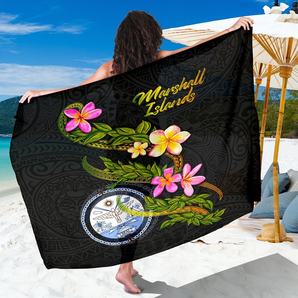 Marshall Islands Polynesian Sarong - Plumeria Tribal Women One Size Black - Polynesian Pride