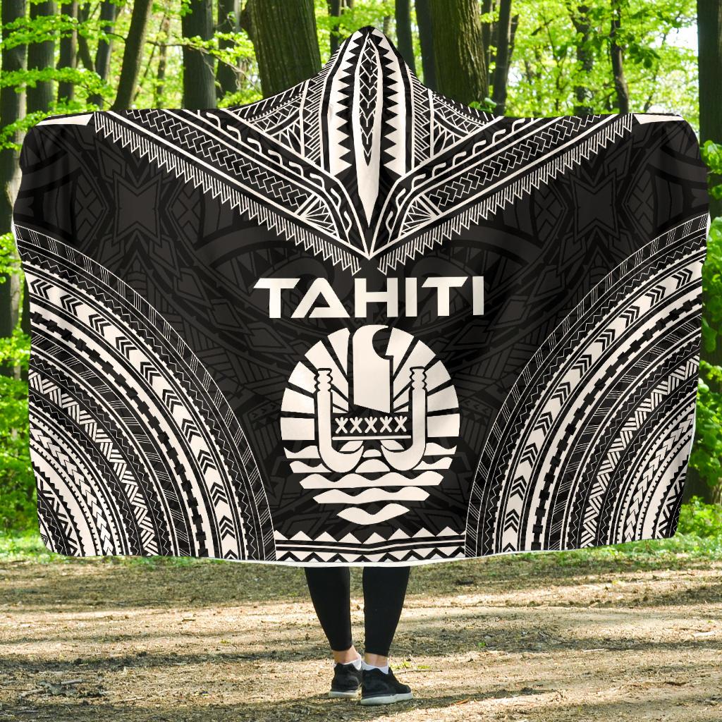 Tahiti Polynesian Chief Hooded Blanket - Black Version Hooded Blanket Black - Polynesian Pride