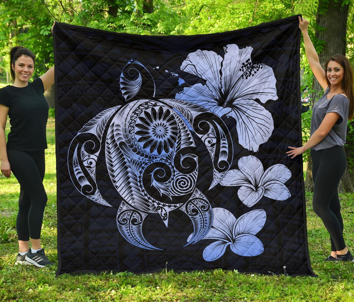 Hibiscus Plumeria Mix Polynesian Blue Turtle Premium Quilt Blue - Polynesian Pride