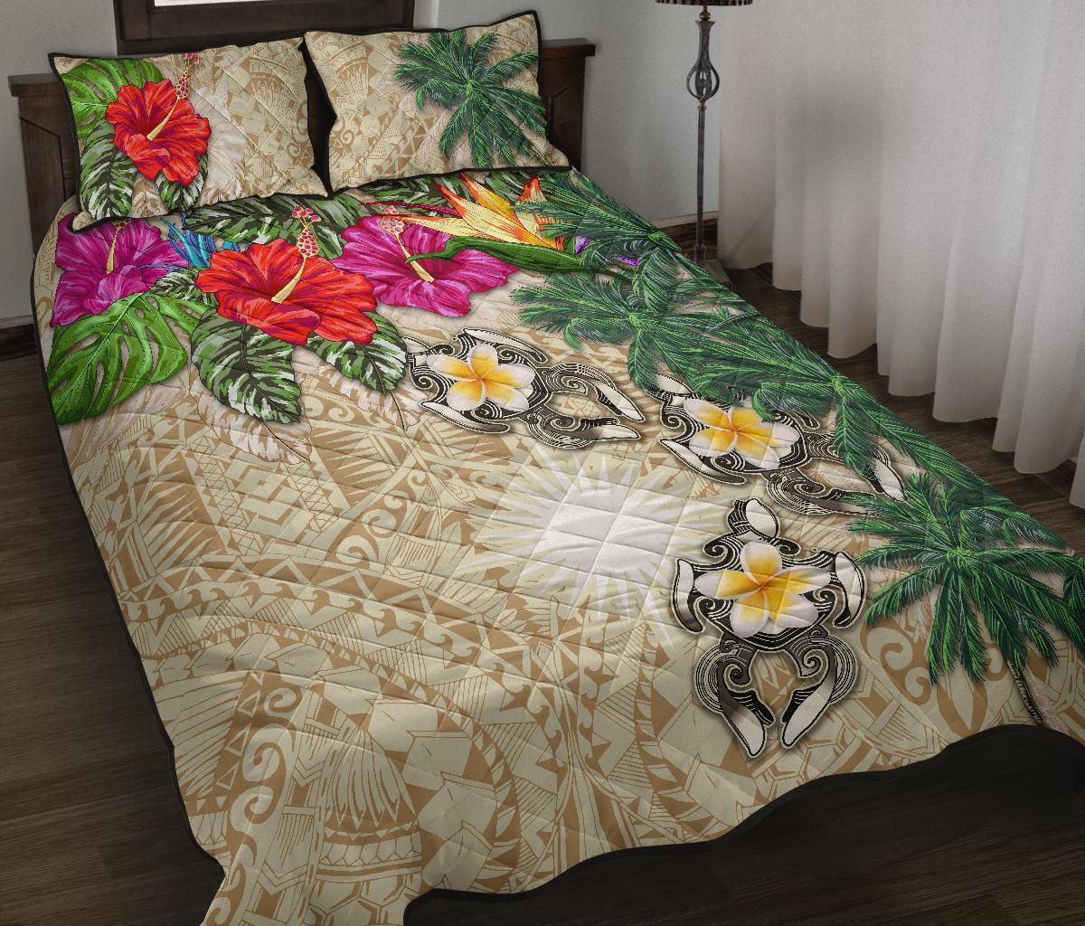 Marshall Islands Polynesian Quilt Bed Set - Hibiscus Turtle Tattoo Beige Beige - Polynesian Pride