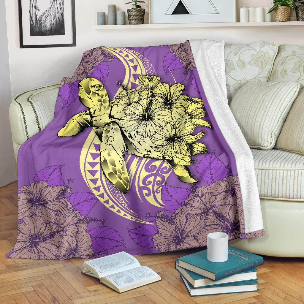 Hawaii Polynesian Turtle Hibiscus Premium Blanket - Yellow White - Polynesian Pride