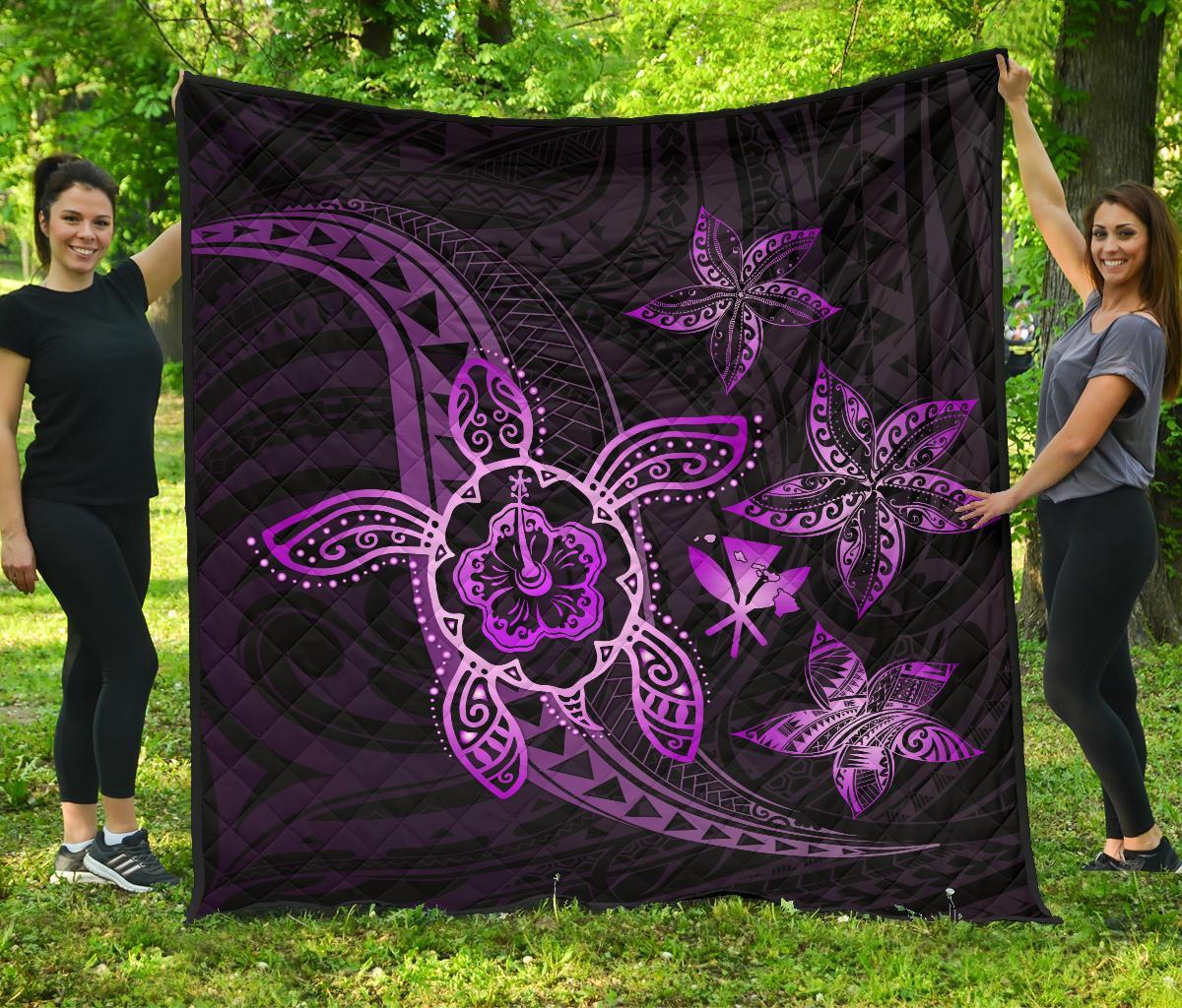 Kanaka Map Hibiscus Plumeria Turtle Art Violet Polynesian Premium Quilt Violet - Polynesian Pride