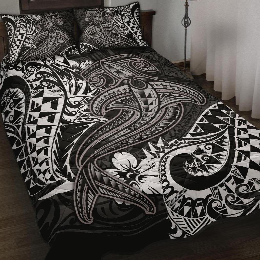 Polynesian Quilt Bed Set - White Shark Polynesian Tattoo White - Polynesian Pride