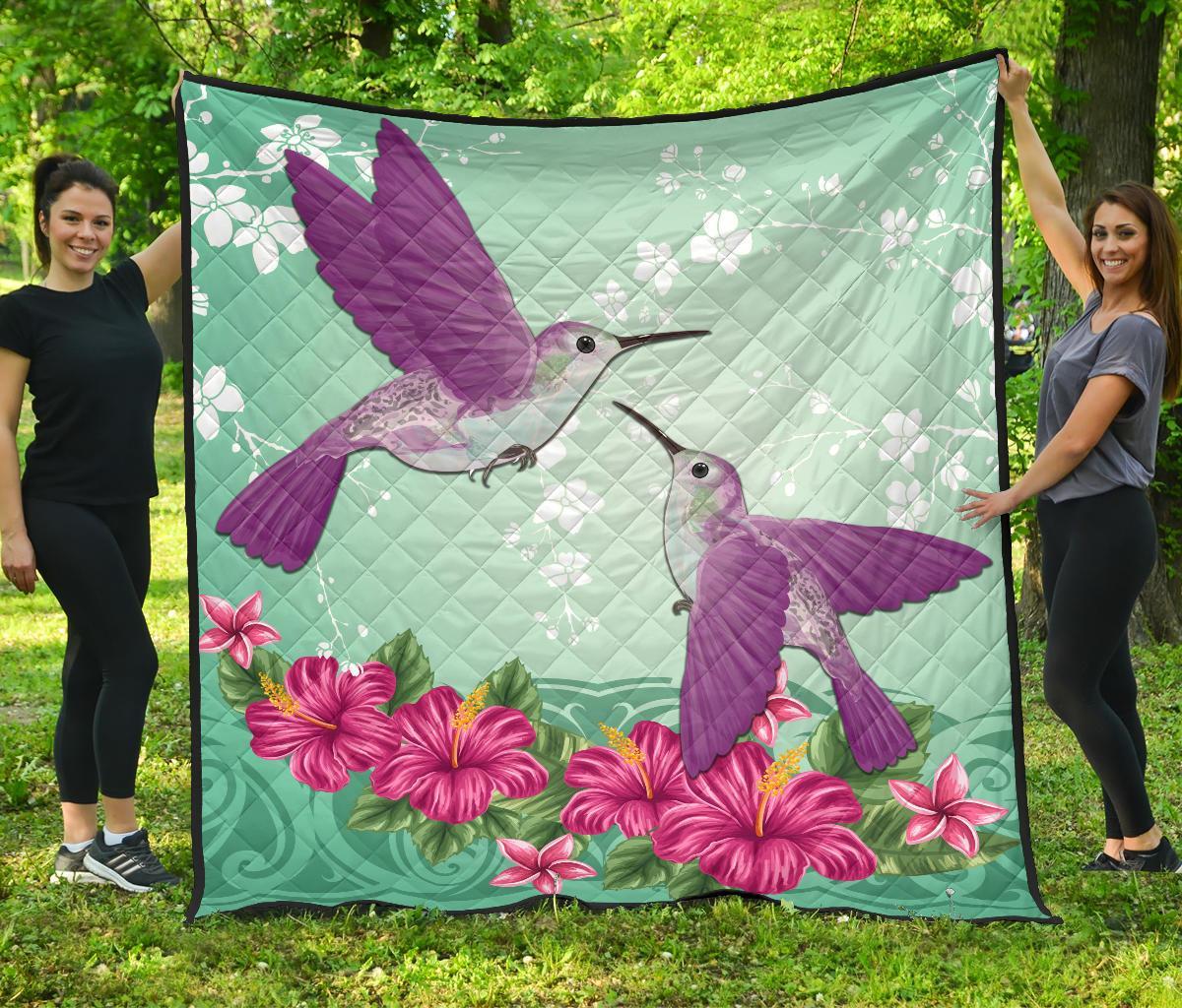 Hawaii Humming Bird Hibiscus Premium Quilt - Out Style Green - Polynesian Pride