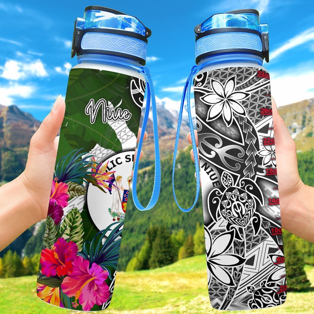 Niue Hydro Tracking Bottle White - Turtle Plumeria Banana Leaf Hydro Tracking Bottle 32oz Large White - Polynesian Pride