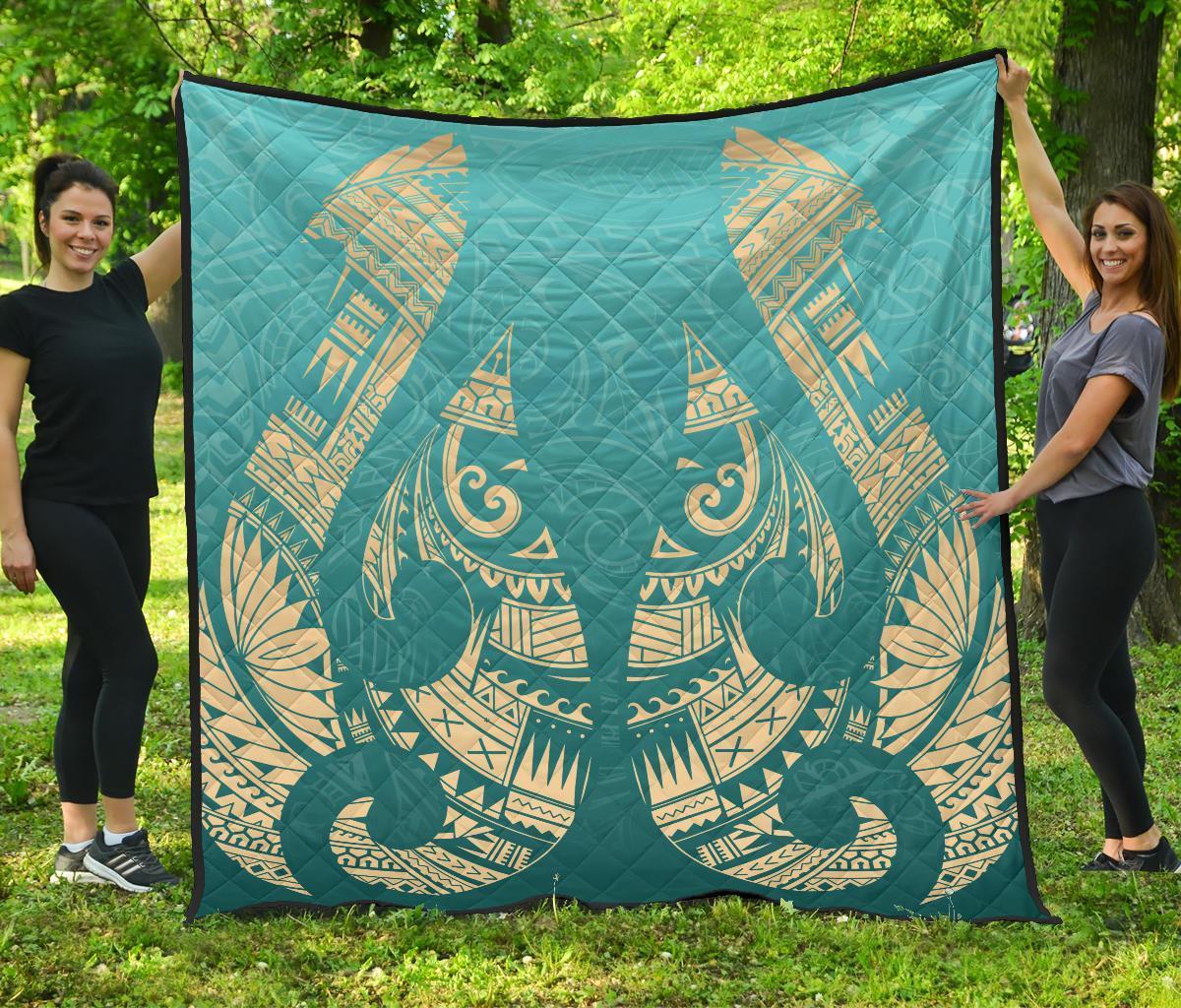 New Zealand Maori Hei Matau Tattoo Premium Quilt Turquoise - Polynesian Pride