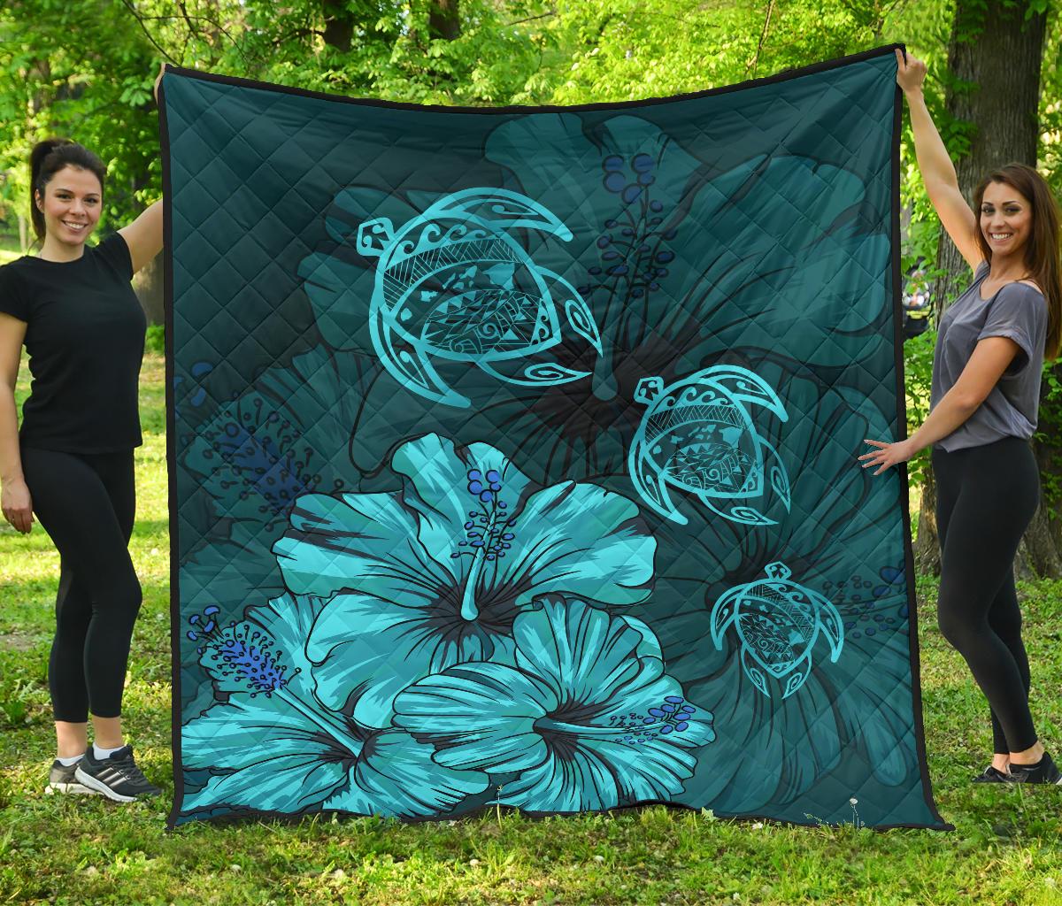Hawaiian Map Hibiscus Turtle Vintage Polynesian Premium Quilt Turquoise Turquoise - Polynesian Pride