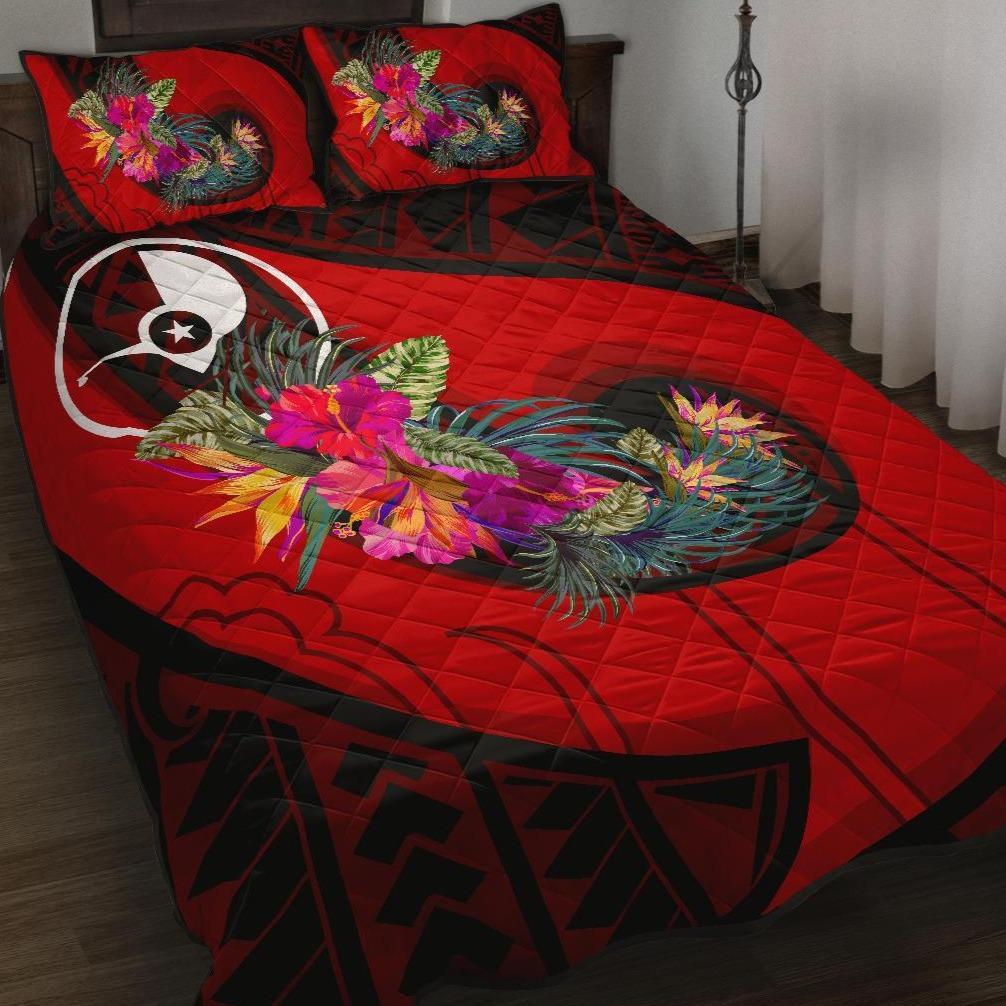 Yap Quilt Bed Set - Polynesian Hook And Hibiscus (Red) Red - Polynesian Pride