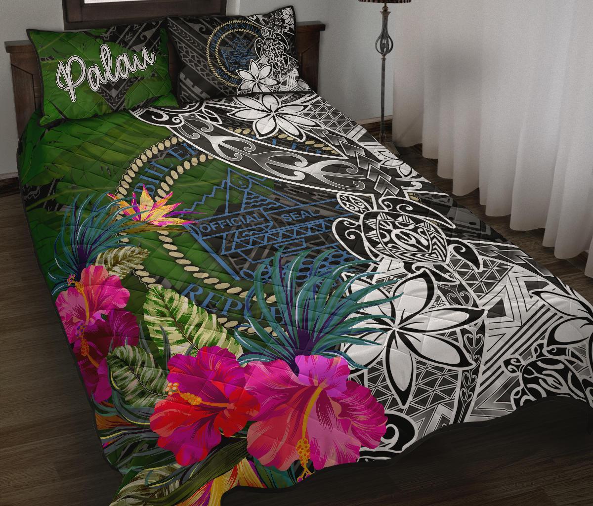 Palau Quilt Bed Set - Turtle Plumeria Banana Leaf Crest Black - Polynesian Pride