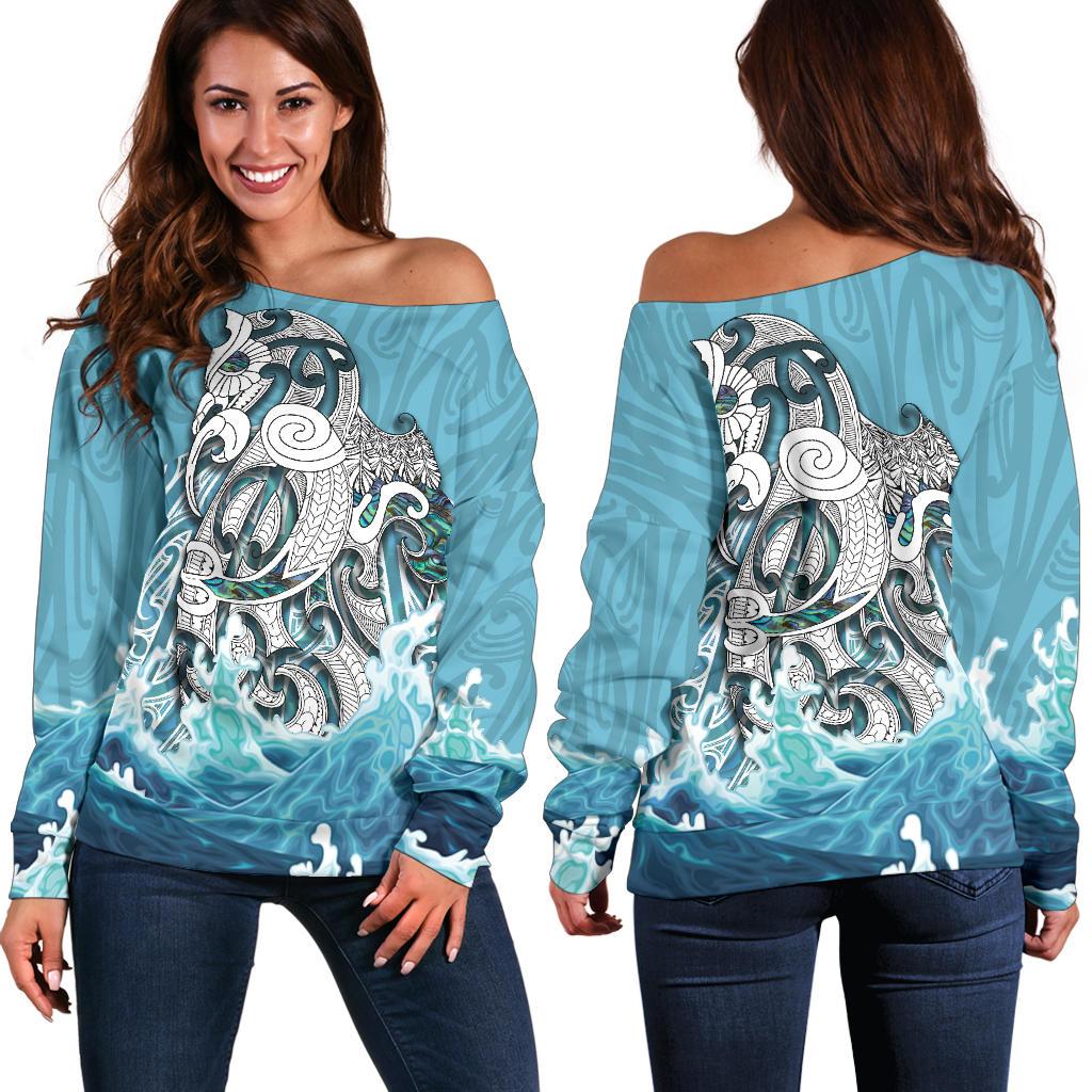 Maori Manaia The Blue Sea Women Off Shoulder Sweater Blue - Polynesian Pride