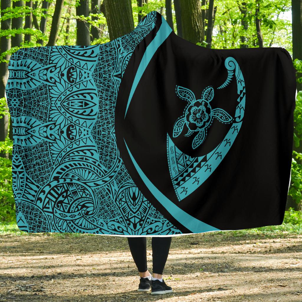 Hawaii Turtle Fish Hook Polynesian Hooded Blanket Blue - Circle Style Hooded Blanket Blue - Polynesian Pride