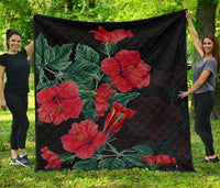 Hibiscus Red Flower Premium Quilt Black - Polynesian Pride