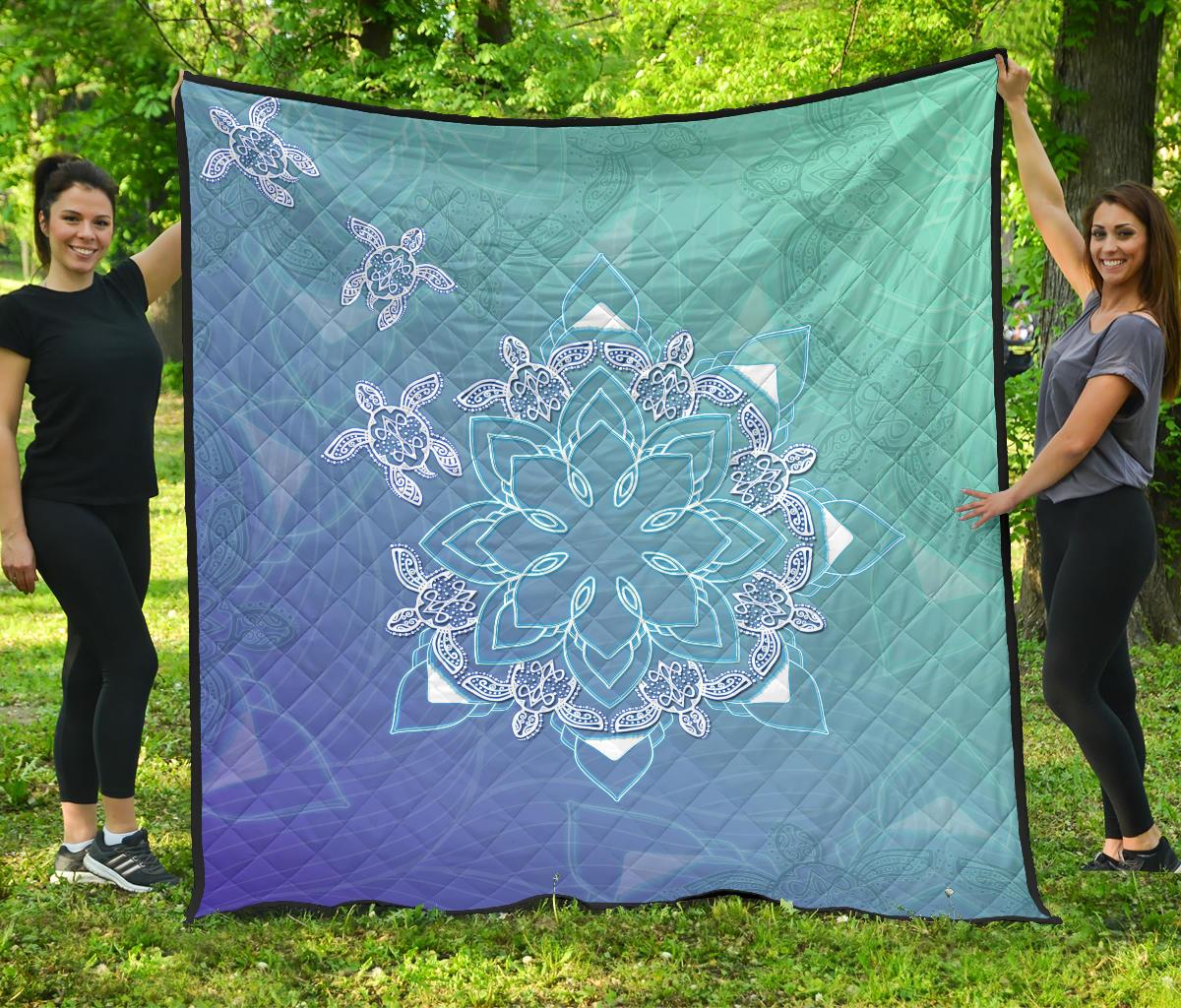 Flower Turtle Premium Quilt Blue - Polynesian Pride