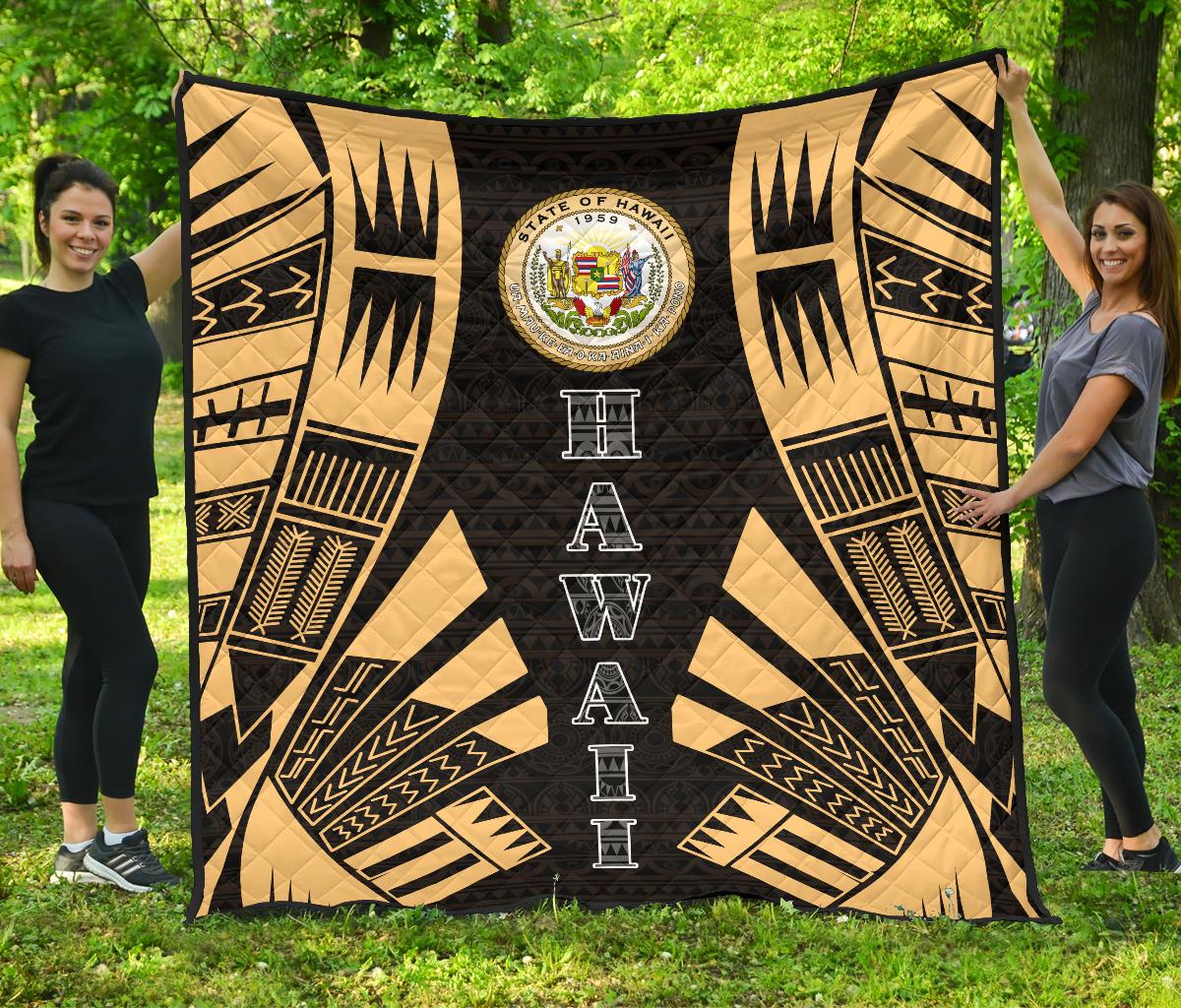 Hawaii Premium Quilt - Polynesian Tattoo Gold Gold - Polynesian Pride