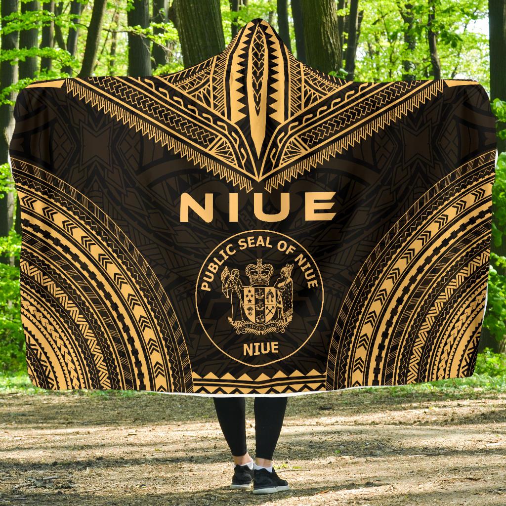 Niue Polynesian Chief Hooded Blanket - Gold Version Hooded Blanket Gold - Polynesian Pride