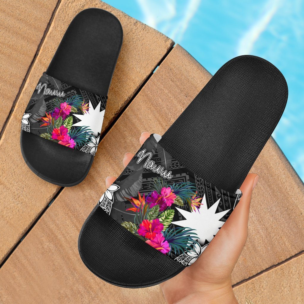 Nauru Slide Sandals - Turtle Floral Black - Polynesian Pride