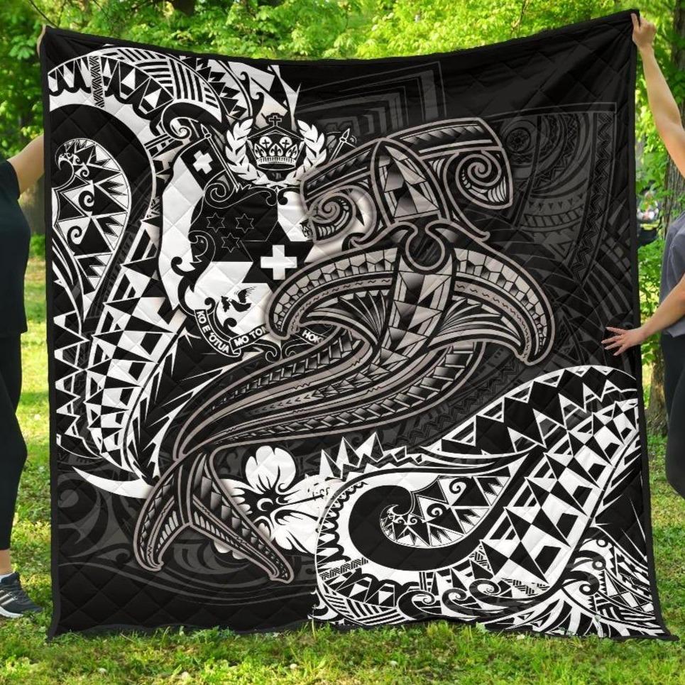 Tonga Premium Quilt - White Shark Polynesian Tattoo - Polynesian Pride