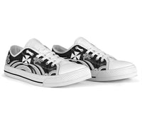 Wallis and Futuna Low Top Canvas Shoes - White Tentacle Turtle - Polynesian Pride