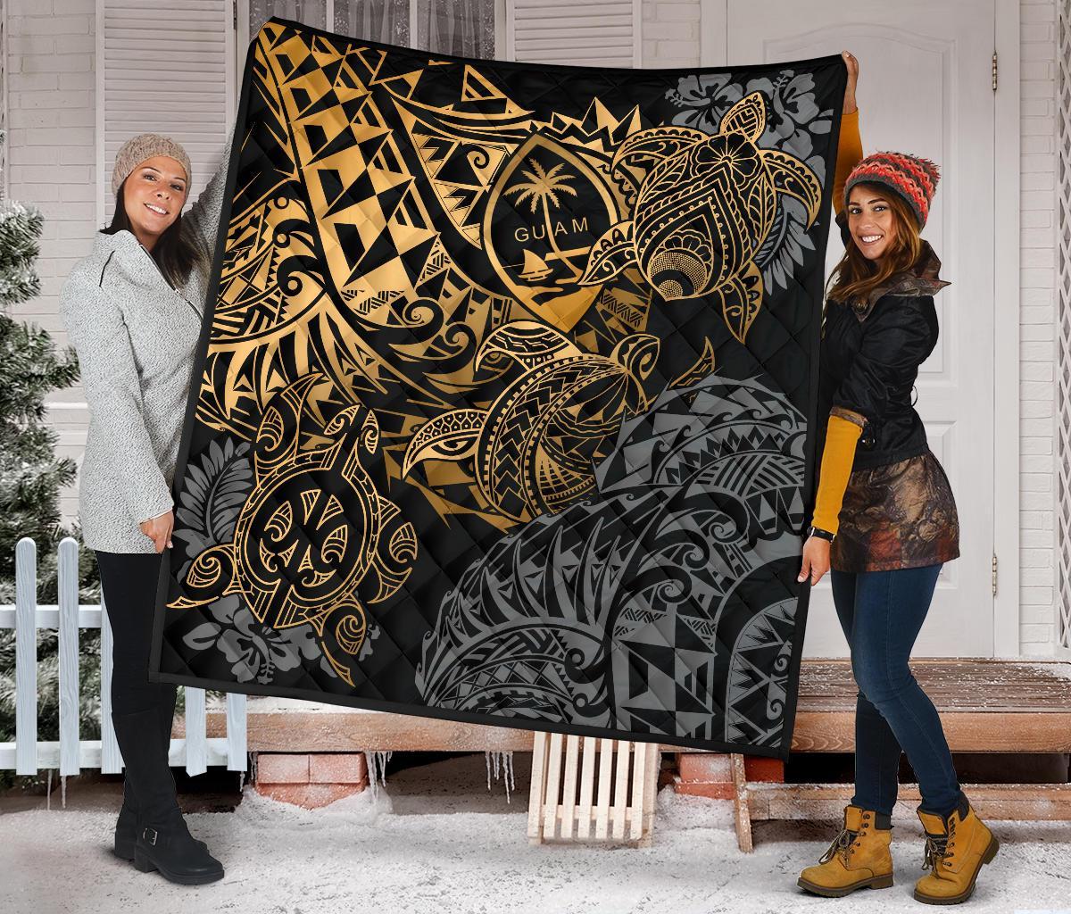 Guam Polynesian Premium Quilt - Gold Turtle Flowing - Polynesian Pride