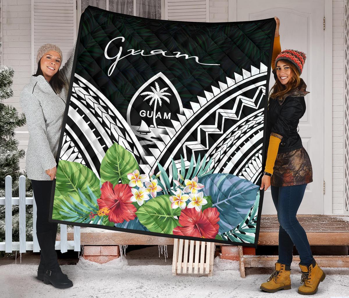 Guam Premium Quilt - Guam Coat of Arms & Polynesian Tropical Flowers White - Polynesian Pride