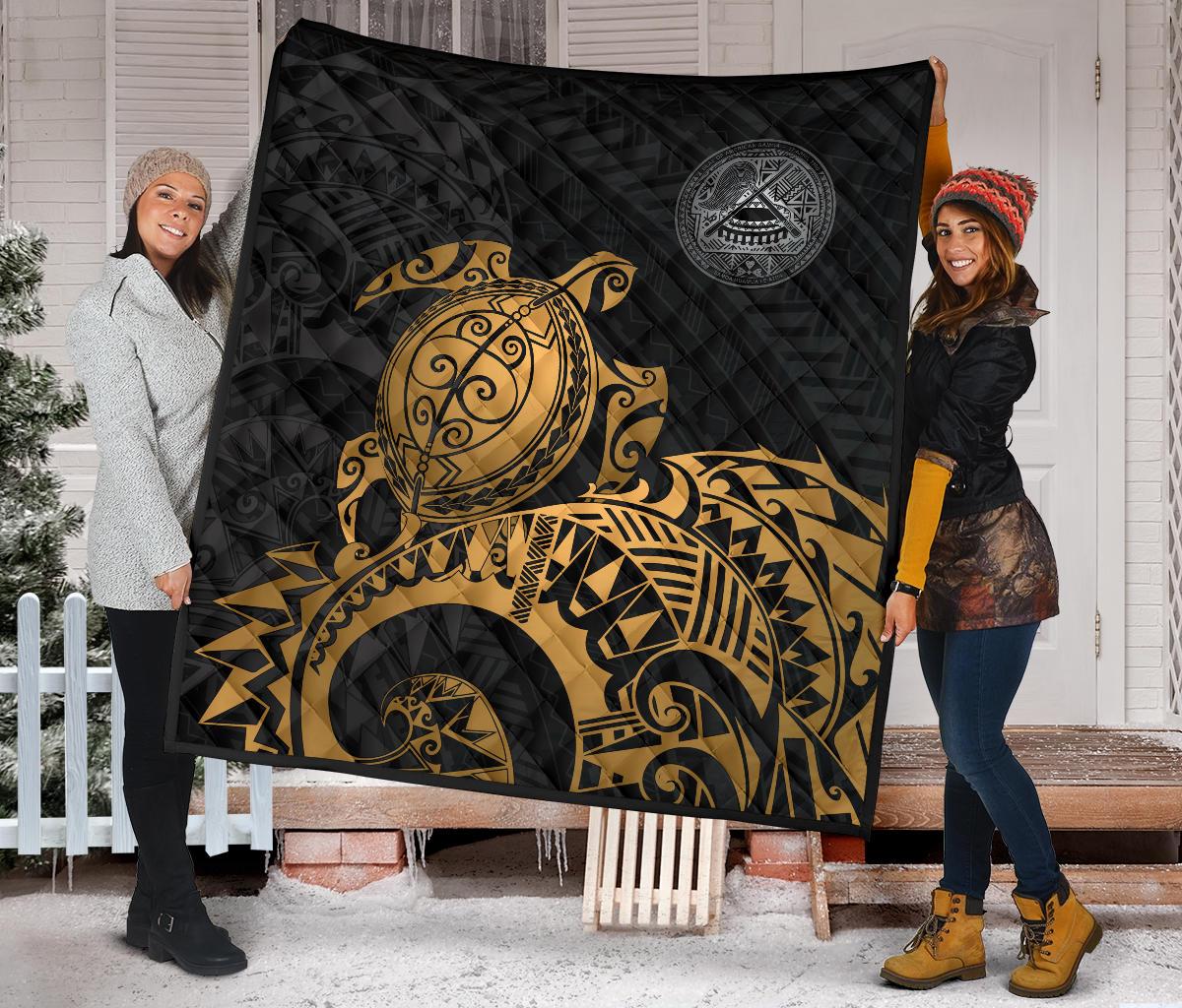 American Samoa Polynesian Premium Quilt - Polynesian Turtle Golden - Polynesian Pride