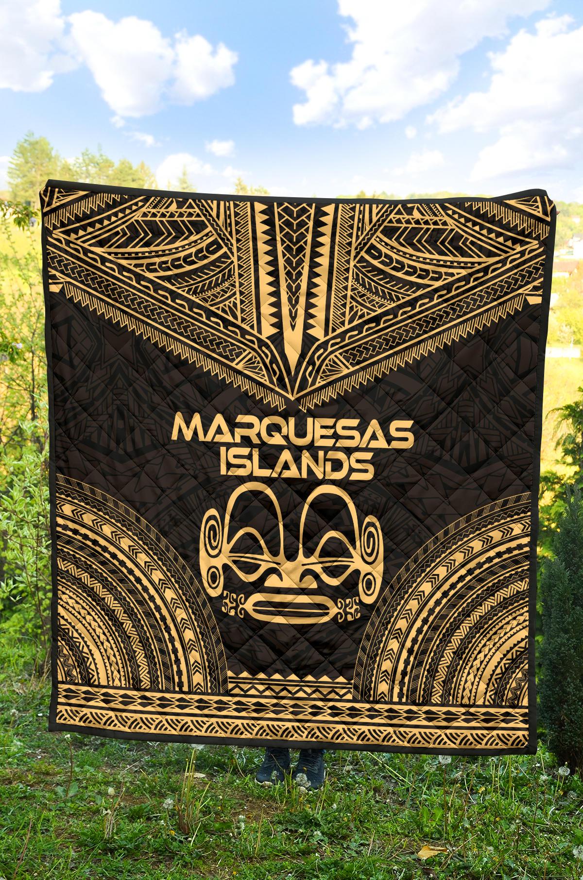 Marquesas Islands Premium Quilt - Marquesas Islands Tiki Face Polynesian Chief Gold Version - Polynesian Pride