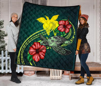 Papua New Guinea Polynesian Premium Quilt - Green Turtle Hibiscus - Polynesian Pride