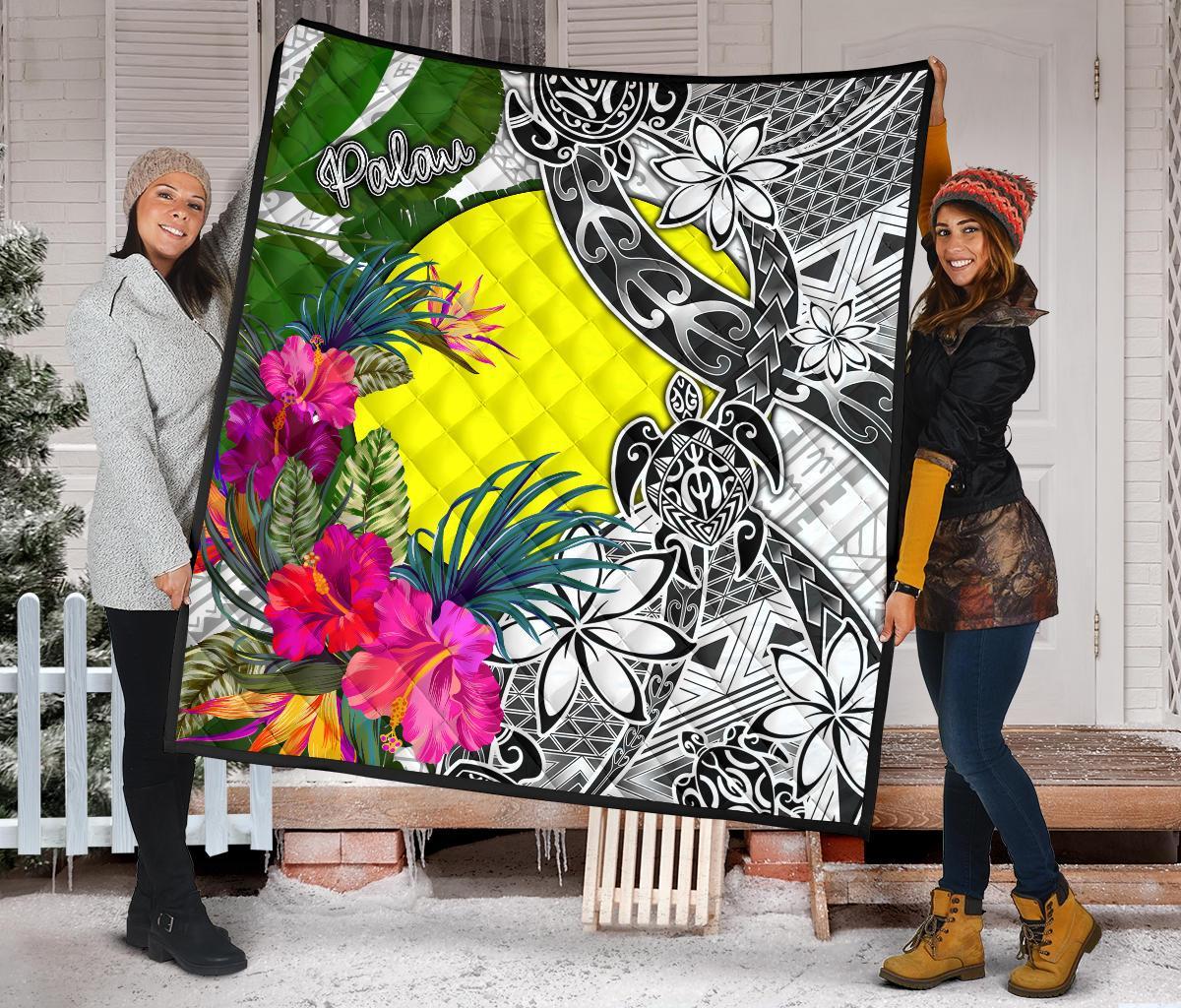 Palau Premium Quilt White - Turtle Plumeria Banana Leaf - Polynesian Pride