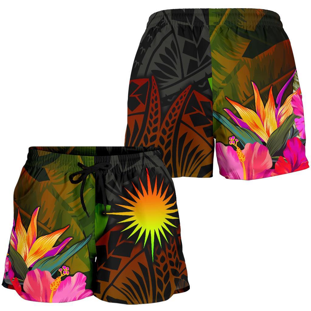 Marshall Islands Polynesian Women's Shorts - Hibiscus and Banana Leaves - Polynesian Pride