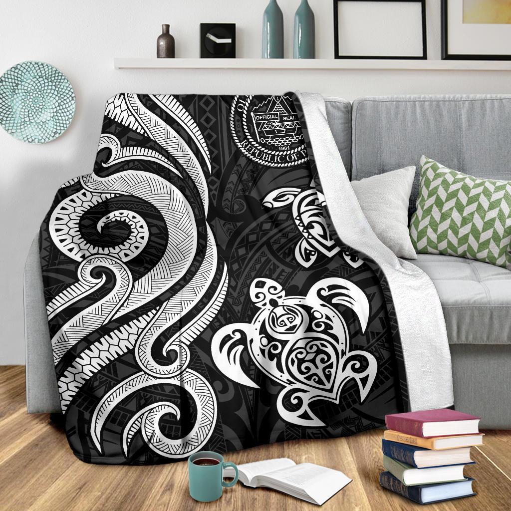 Palau Premium Blanket - White Tentacle Turtle - Polynesian Pride