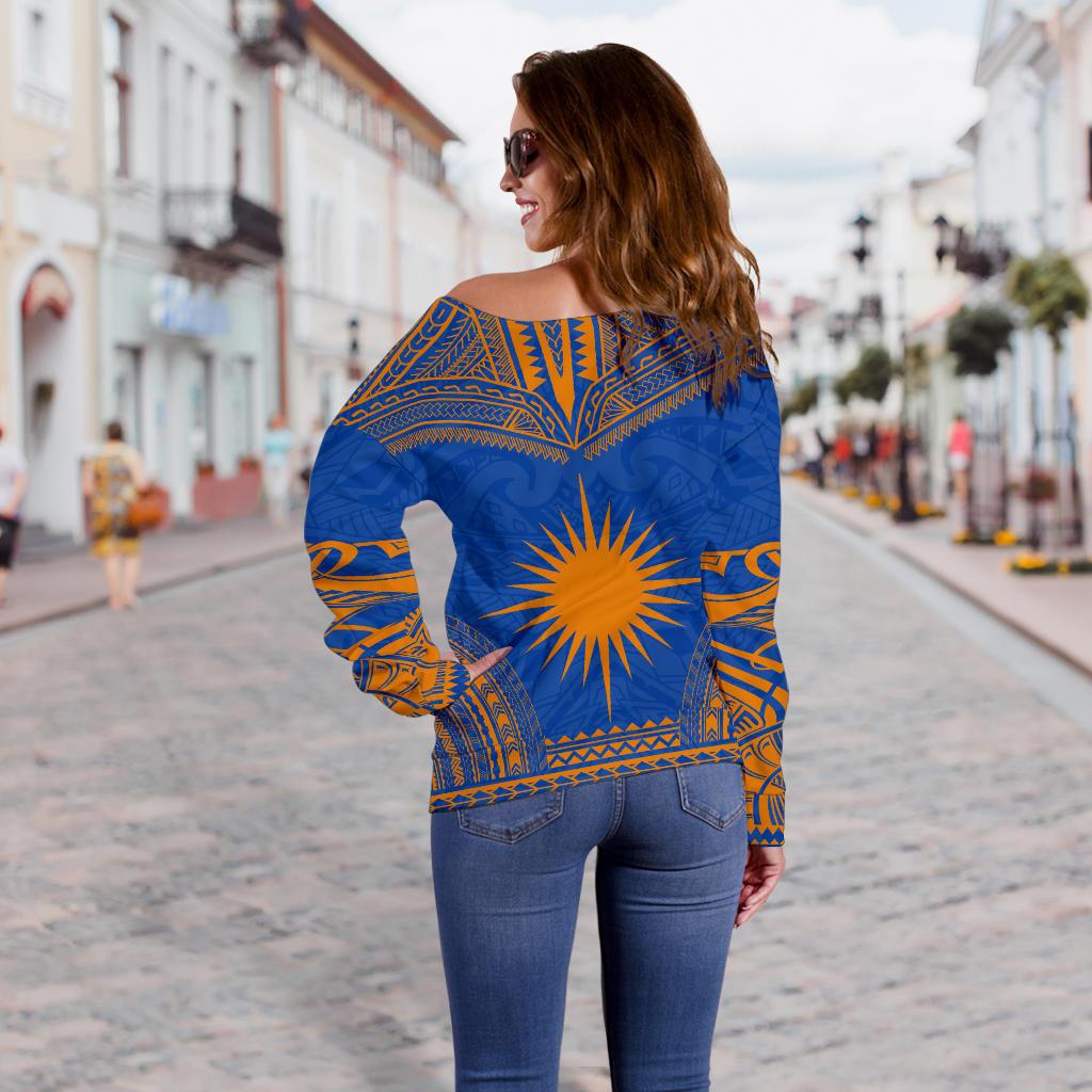 Marshall Islands Flag Polynesian Chief Women's Off Shoulder Sweater - Polynesian Pride