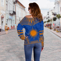 Marshall Islands Flag Polynesian Chief Women's Off Shoulder Sweater - Polynesian Pride