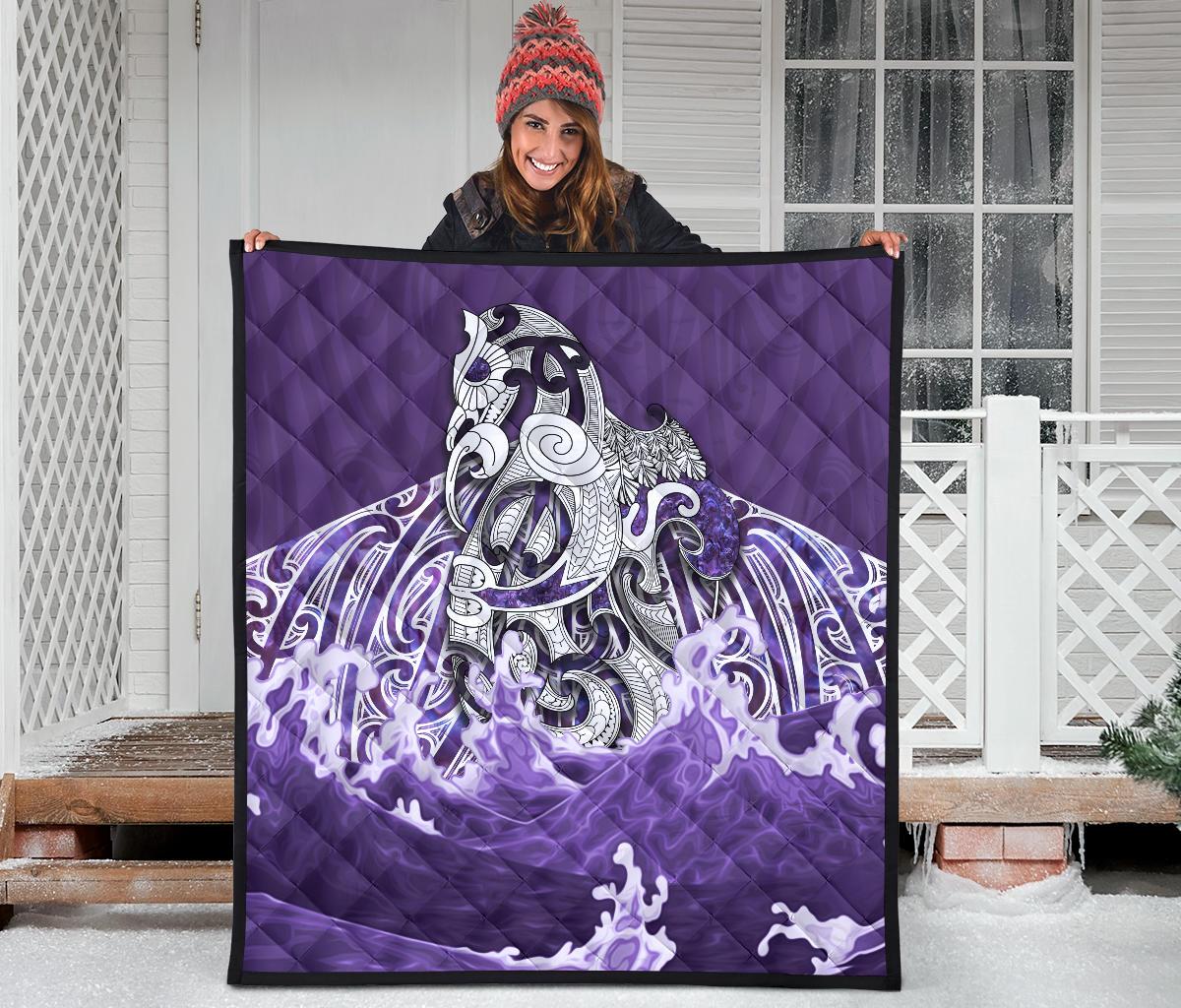 Maori Manaia The Blue Sea Premium Quilt, Purple - Polynesian Pride