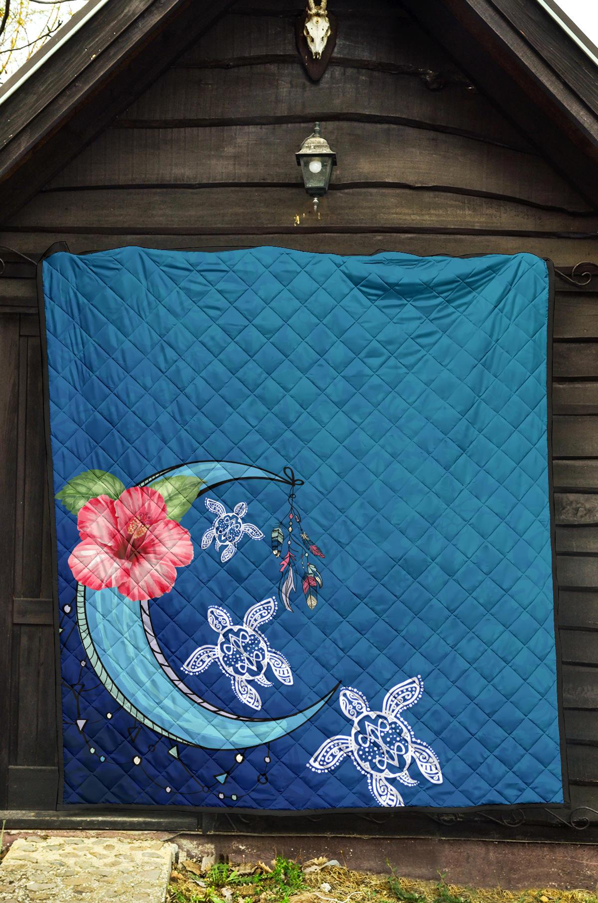 Hawaii Blue Moon Premium Quilt - Polynesian Pride
