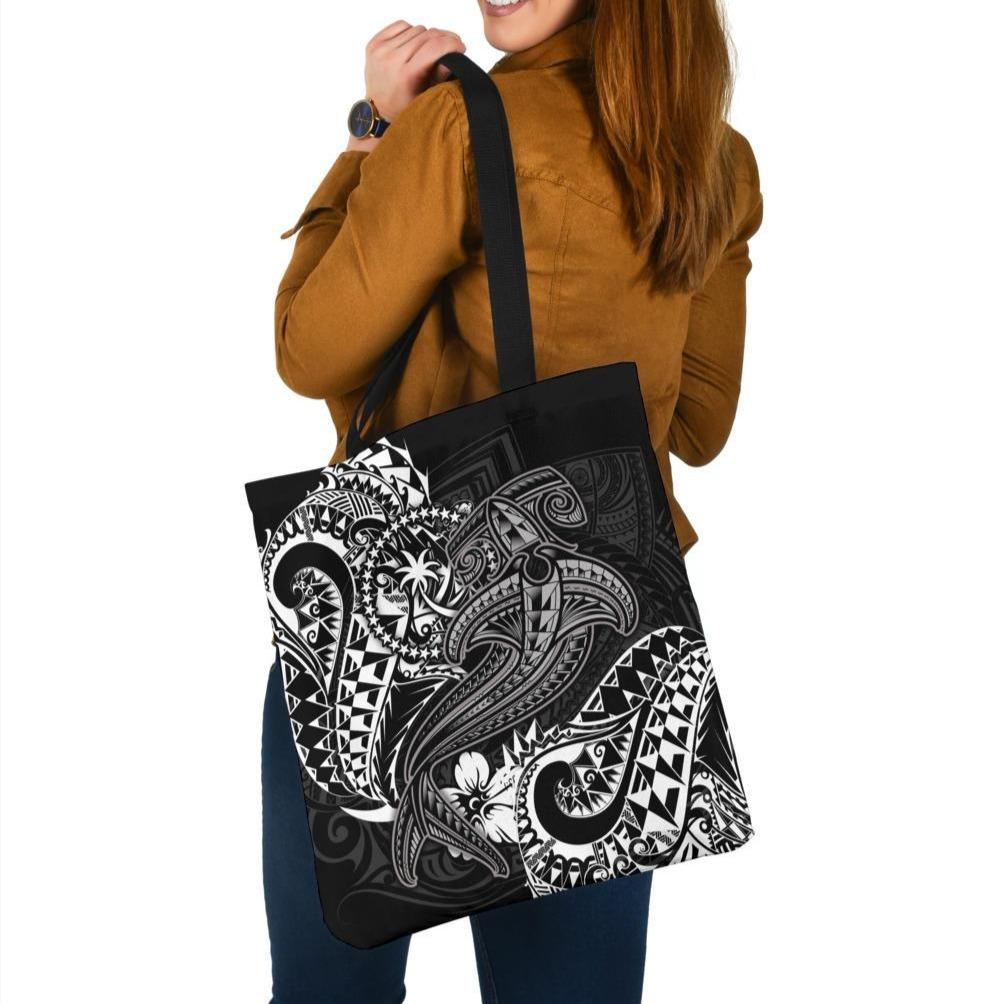 Chuuk Tote Bags - White Shark Polynesian Tattoo Tote Bag One Size White - Polynesian Pride