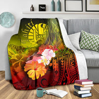 Tahiti Premium Blanket - Humpback Whale with Tropical Flowers (Yellow) - Polynesian Pride