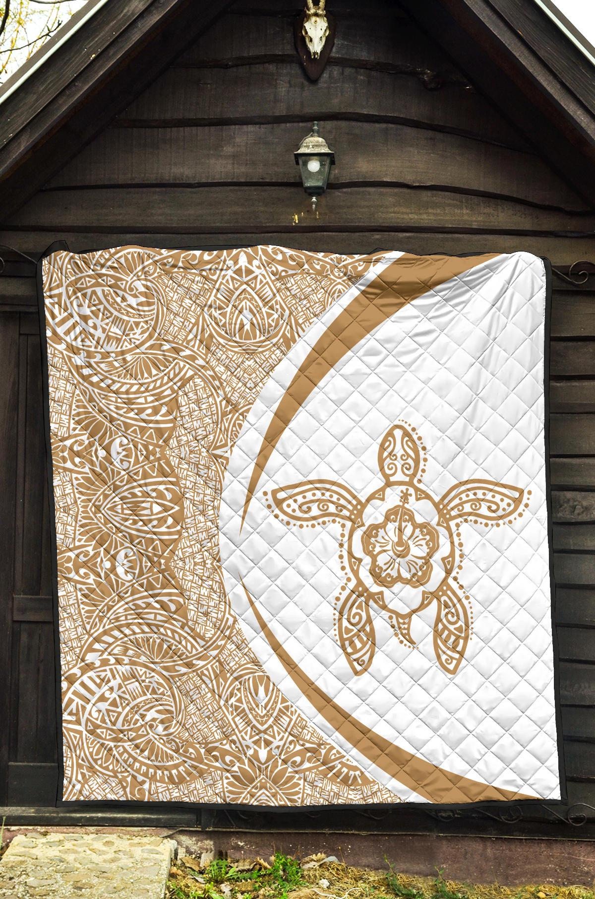 Hawaii Turtle Polynesian White Premium Quilt - Circle Style - Polynesian Pride