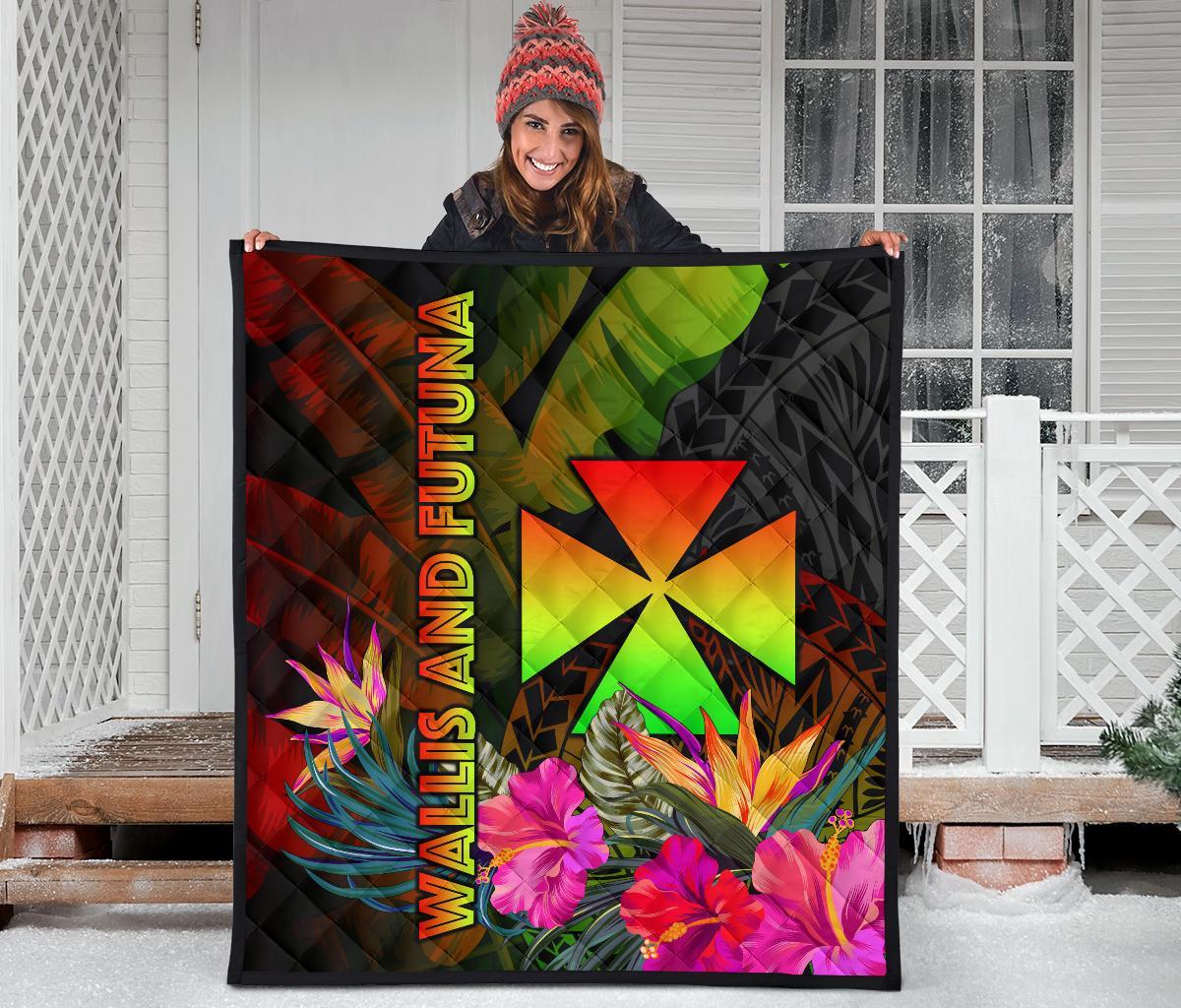 Wallis and Futuna Polynesian Premium Quilt - Hibiscus and Banana Leaves - Polynesian Pride