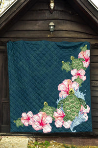 Hibiscus Turtle Dance Premium Quilt - Polynesian Pride